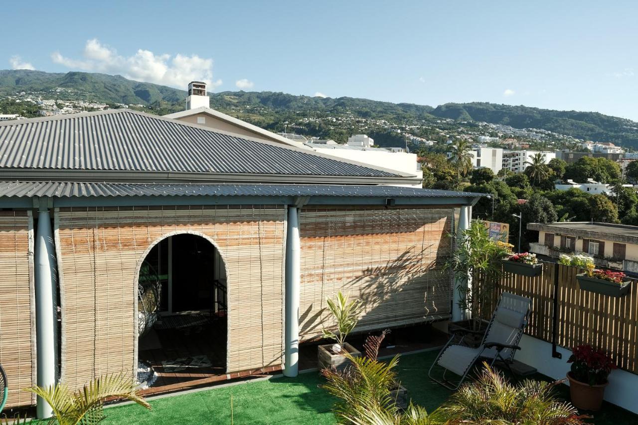 Appart'Eden : Vue Panoramique Sur Saint-Denis Apartment Sainte Clotilde Exterior photo